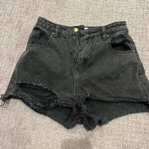 Rollas duster shorts size 24